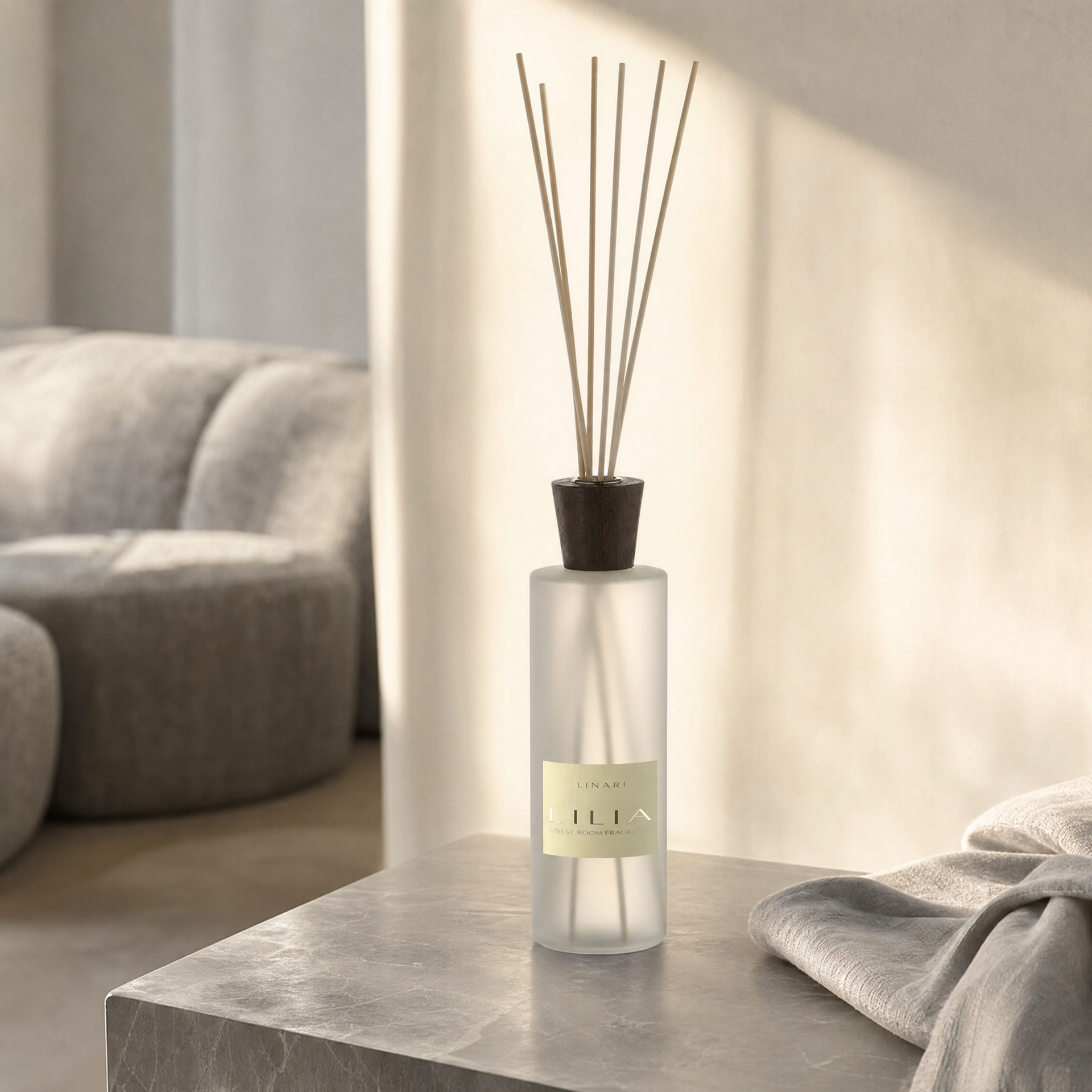 LINARI リナーリ LILIA (リリア) ルームディフューザー500ml　「スティック付き」　